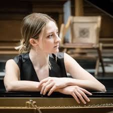 You are currently viewing Wednesday 5th June – Lunchtime Concerts – Dominika Mak