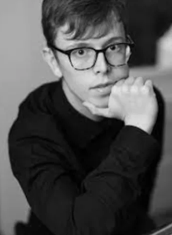 You are currently viewing Lunchtime Concerts – Thursday 15 May – Max Pemberton : Piano
