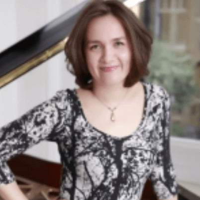 You are currently viewing Lunchtime Concerts – Thursday 16 October – Evgenia Startseva: Piano