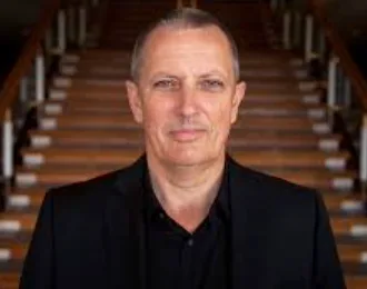 You are currently viewing Lunchtime Concerts – Thursday 22 January – Michael Turner: Piano