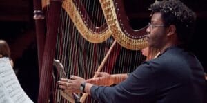 Read more about the article Lunchtime Concerts – Thursday 21 May – Guildhall Harpists and Friends