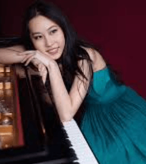 You are currently viewing Lunchtime Concerts – Wednesday 23 September – Peng Lin